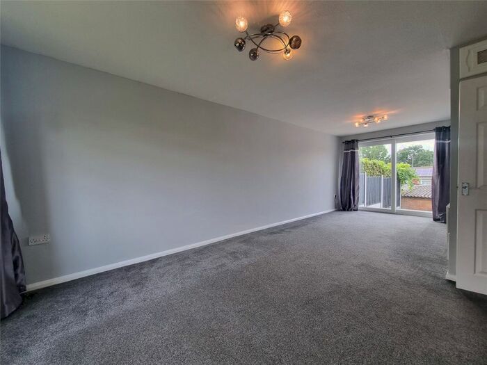 3 Bedroom Terraced House To Rent In Badgeworth, Yate, Bristol, Gloucestershire, BS37