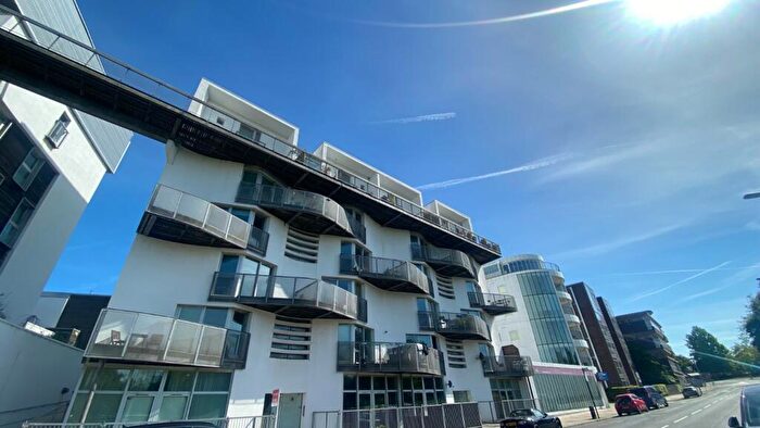 3 Bedroom Flat To Rent In Greendyke Street, Glasgow Green, Glasgow, G1