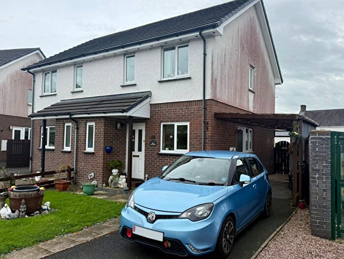 2 Bedroom Semi-Detached House For Sale In Ger Y Llan, Penrhyncoch, SY23