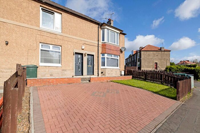 2 Bedroom Flat For Sale In Sighthill Drive, Edinburgh, EH11