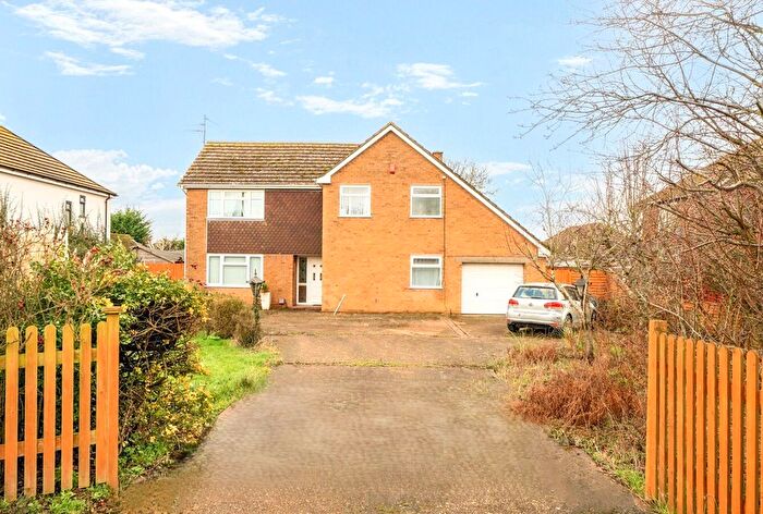 4 Bedroom Detached House For Sale In Doddington Road, Wimblington, March, Cambs, PE15