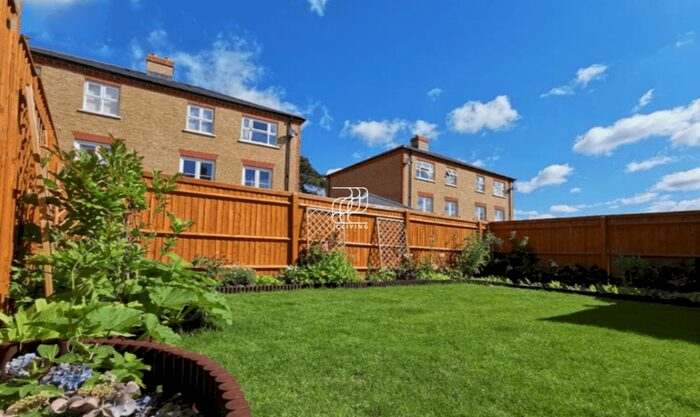 4 Bedroom Detached House To Rent In Rokery Lane, Trent Park, London, EN4