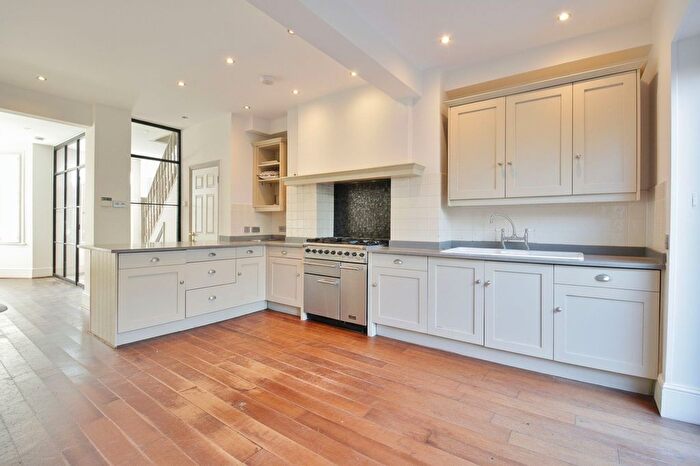 4 Bedroom End Terrace House To Rent In Hartham Road, Isleworth, TW7