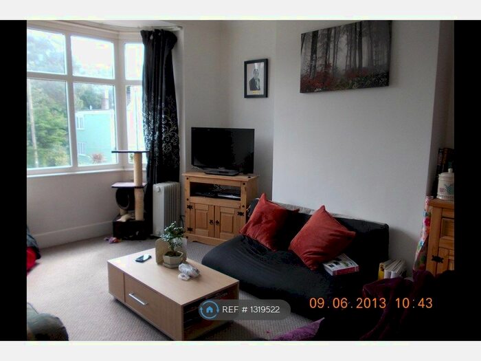 1 Bedroom Flat To Rent In Bournemouth, Bournemouth BH1