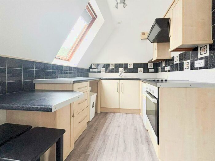 1 Bedroom Flat For Sale In Conway Mews, Brompton, Gillingham, ME7