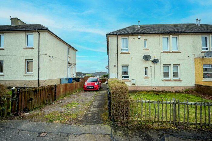 2 Bedroom Flat To Rent In Bogside Road, Larkhall, ML9