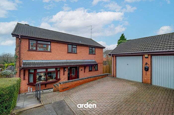 4 Bedroom Detached House For Sale In Coleford Close, Redditch, B97