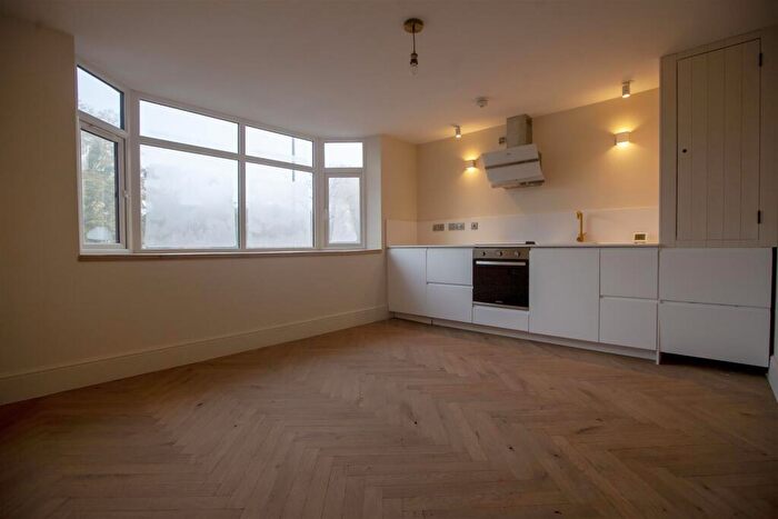 1 Bedroom Flat To Rent In Wilbraham Road Manchester, M16