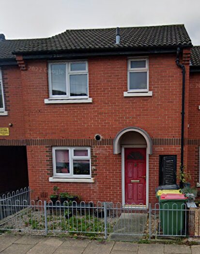 3 Bedroom Terraced House To Rent In Taylor Street, Preston, Lancashire, PR1