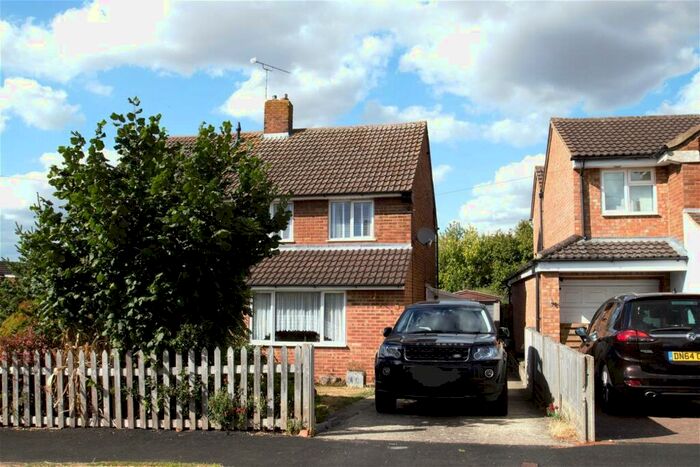 2 Bedroom Semi-Detached House To Rent In Osborn Road, Barton-le-Clay, Bedford, MK45