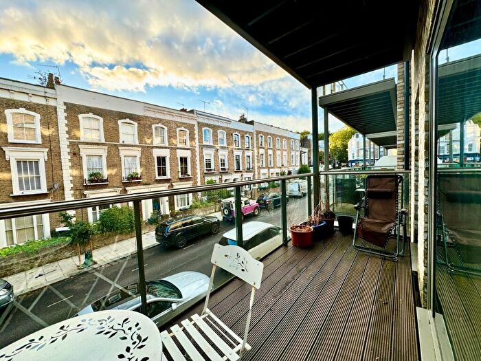 3 Bedroom Apartment To Rent In Allcroft Road, Kentish Town, NW5