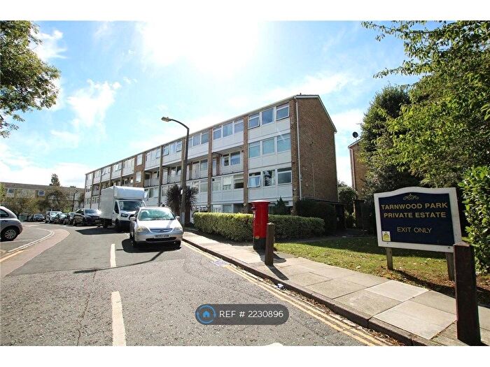 3 Bedroom Flat To Rent In Eltham, London, SE9