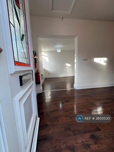 1 Bedroom Flat To Rent In Compton Road, Leicester, LE3