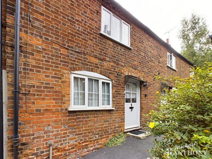 1 Bedroom Cottage To Rent In Baileys Court, Aylesbury Old Town, HP20
