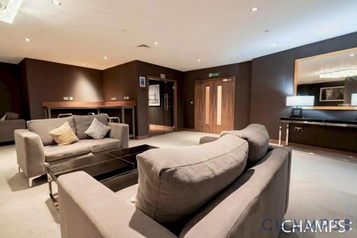 1 Bedroom Flat To Rent In Gladwin Tower, Wandsworth Road, SW8