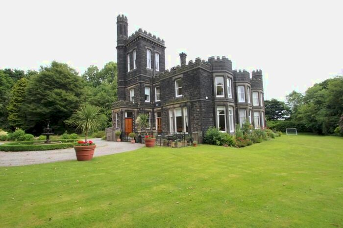 4 Bedroom Property To Rent In Cliffe Drive, Rawdon LS19