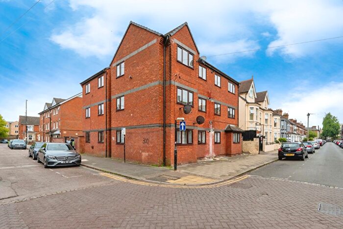 Studio To Rent In Grafton Road, Bedford, MK40