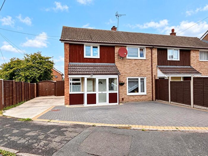 3 Bedroom Semi Detached House For Sale In Merestone Road, Hereford, HR2