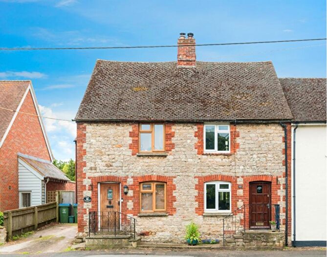 2 Bedroom House To Rent In Bicester Road, Long Crendon, Aylesbury, HP18