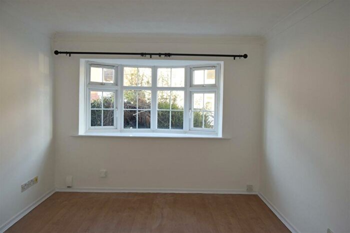 Detached House To Rent In Cross StreetNewarkNottinghamshire, NG24
