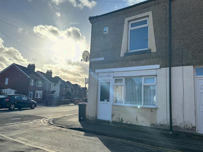 2 Bedroom Flat To Rent In Breach Road, Hugglescote, Coalville, LE67