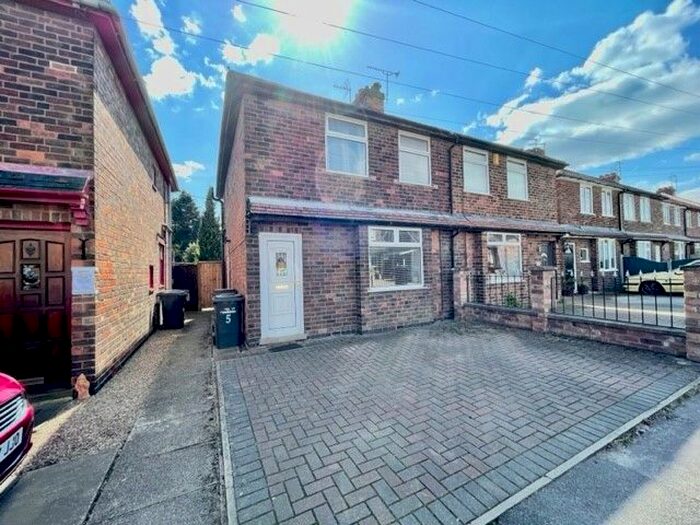 2 Bedroom Semi-Detached House To Rent In Lawrence Avenue, Breaston, DE72
