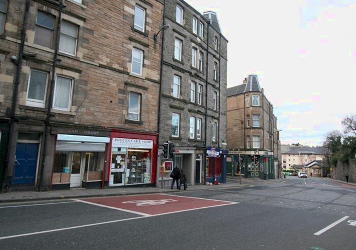 2 Bedroom Flat To Rent In Rodney Street, Edinburgh, EH7