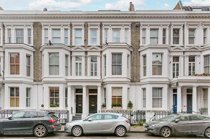 2 Bedroom Flat For Sale In Edith Grove, Chelsea, SW10