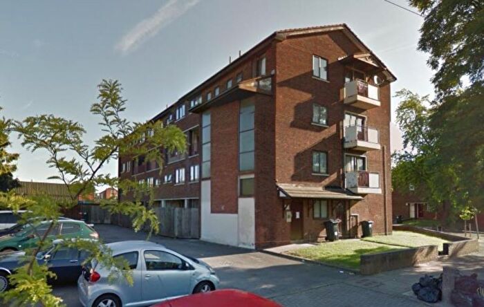 3 Bedroom Flat For Sale In Talfourd Street, Birmingham, West Midlands, B9