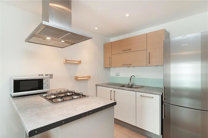 1 Bedroom Flat To Rent In Tequila Wharf, Commercial Road, London, E14
