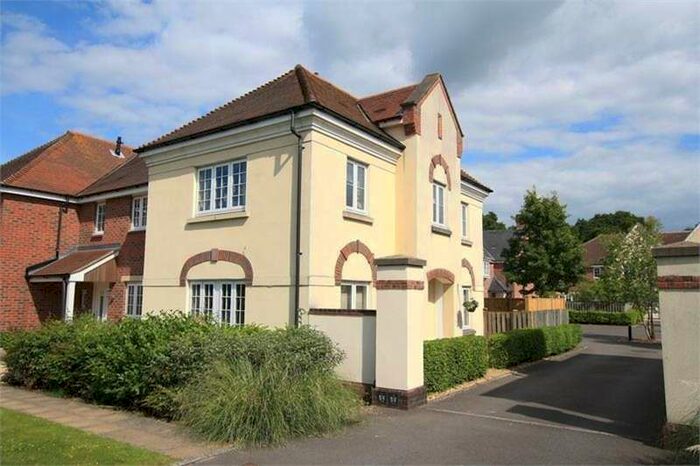 3 Bedroom End Of Terrace House To Rent In Cracklewood Close, West Moors, BH22
