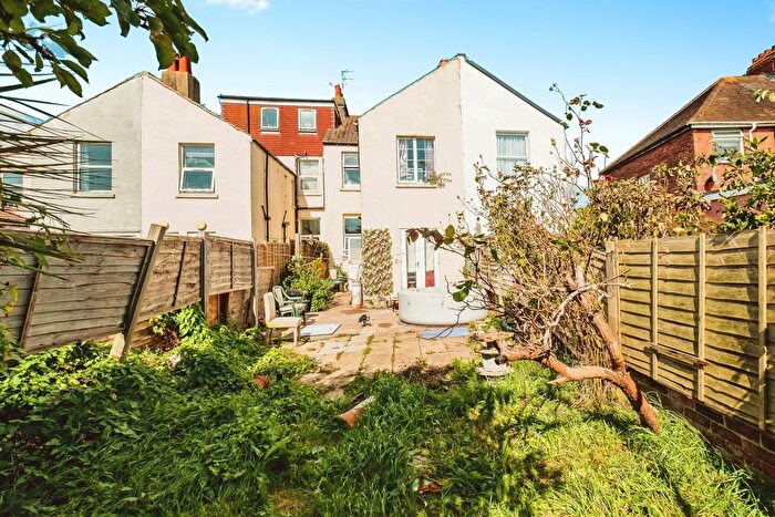 3 Bedroom Terraced House For Sale In Old Shoreham Road, Southwick, Brighton, BN42