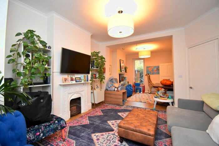 3 Bedroom Terraced House To Rent In Beresford Road, East Finchley, London, N2
