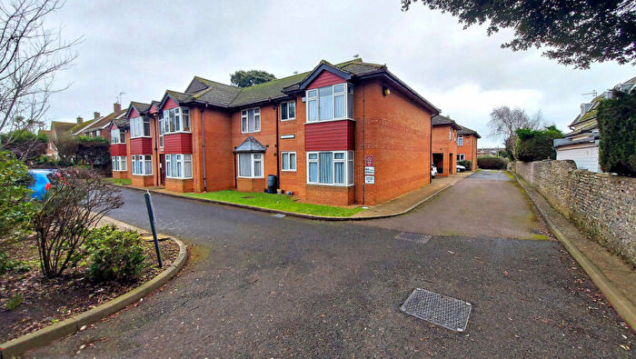 1 Bedroom Apartment To Rent In Chesswood Road, Worthing, BN11