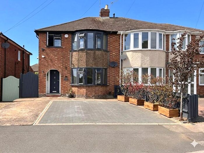 3 Bedroom Semi Detached House For Sale In Cameron Drive, Duston, Northampton, NN5