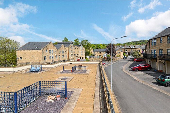 1 Bedroom Apartment For Sale In The Locks, Bingley, BD16