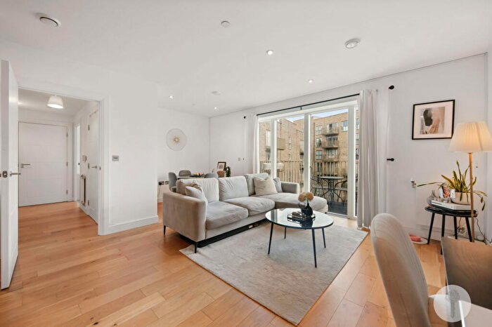 1 Bedroom Apartment For Sale In Hudson Building, Prospect Row, Stratford, E15