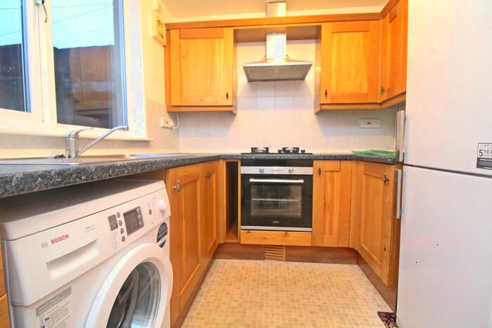 4 Bedroom Terraced House To Rent In Inverness Place, Roath, Cardiff, CF24