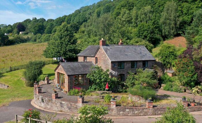 4 Bedroom Detached House For Sale In Llanishen, Chepstow, NP16