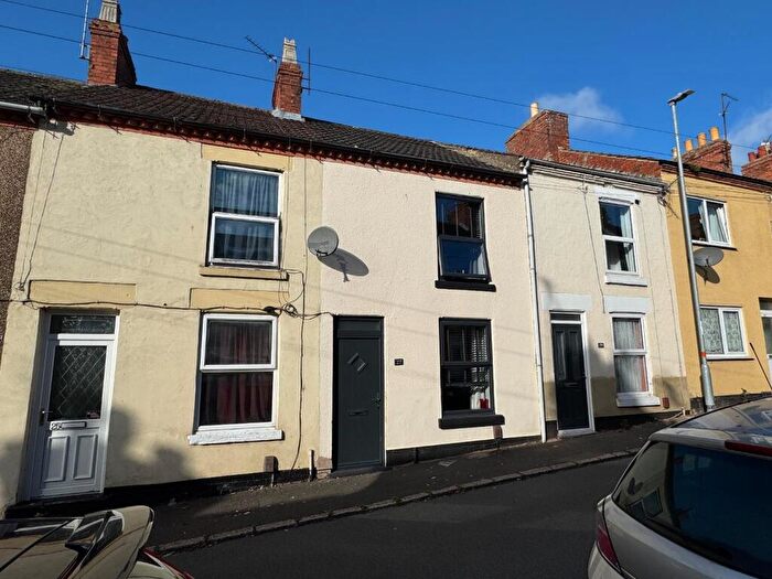 1 Bedroom Terraced House For Sale In Outstanding - New Street, Rothwell, Kettering, NN14