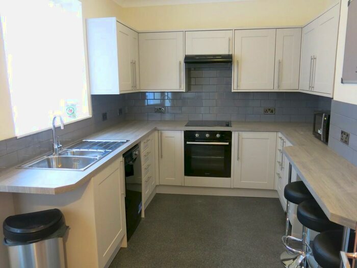 5 Bedroom Terraced House To Rent In Bennett Road, Brighton, BN2