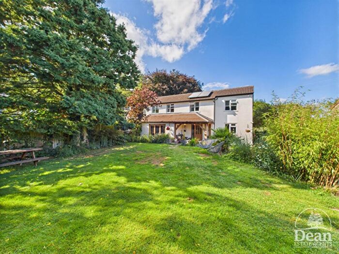 4 Bedroom Detached House For Sale In Hillersland Lane, Coleford, GL16