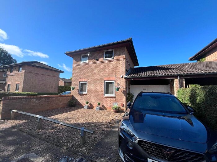 1 Bedroom Link Detached House For Sale In Clapham Place, Bradwell Common, Milton Keynes, MK13