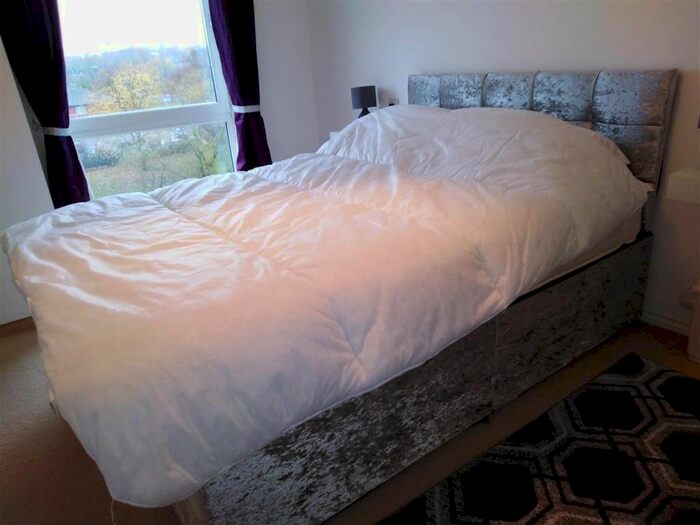 1 Bedroom Flat To Rent In Phoebe Road, Swansea, SA1