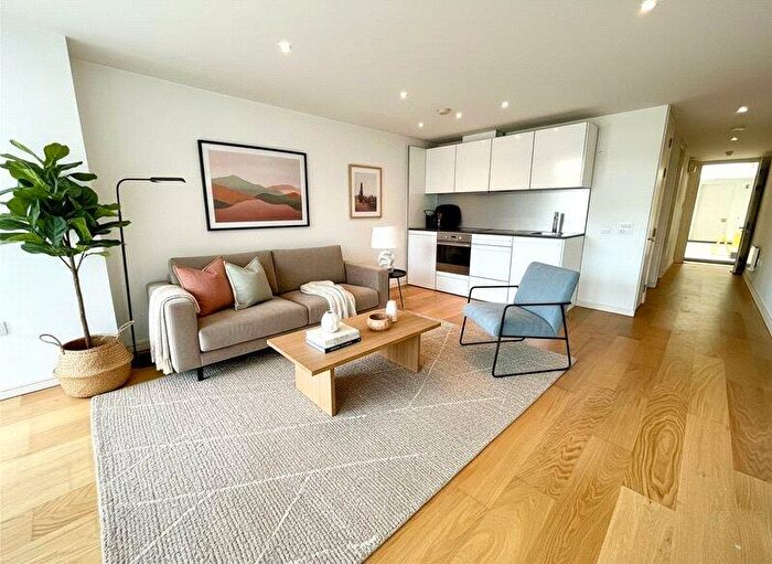 1 Bedroom Apartment To Rent In Bedminster, Airpoint, BS3