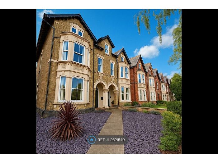 4 Bedroom Flat To Rent In Clapham Road, Bedford, MK41