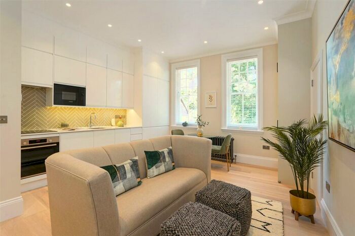 1 Bedroom Flat To Rent In Langland Gardens, Hampstead, NW3