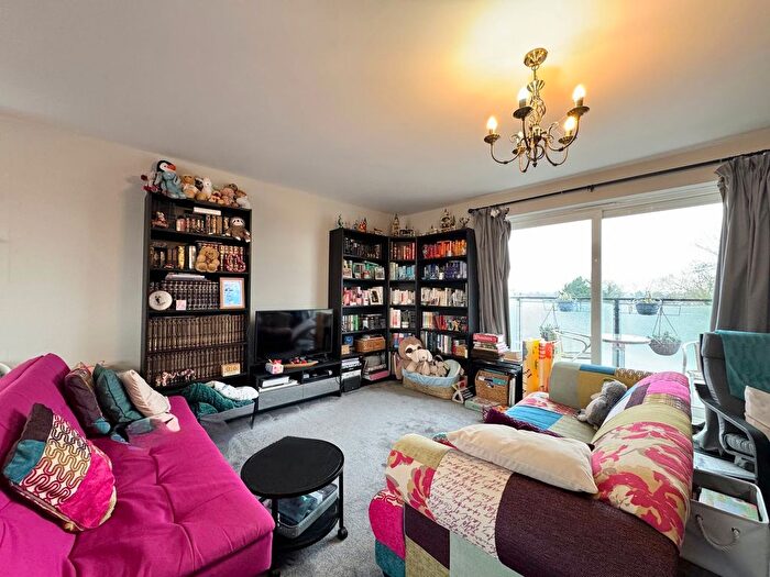 2 Bedroom Flat For Sale In Heather Walk, Edgware, HA8