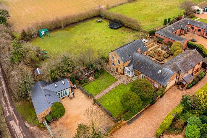 4 Bedroom Barn Conversion For Sale In Upper Heyford, Northampton, Northamptonshire, NN7
