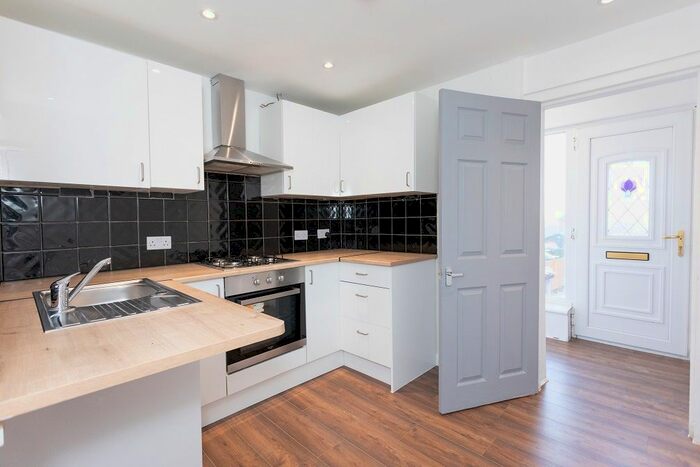 3 Bedroom Terraced House To Rent In Belhaven Road, Hamilton, South Lanarkshire, ML3